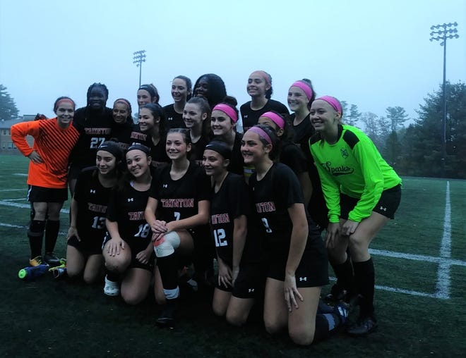 Members of the 2019 Taunton High girls varsity soccer team pose for a picture after beating New Bedford, 4-0, in Wednesday's season finale at Taunton High School.

[Taunton Gazette photo | Steven Sanchez]