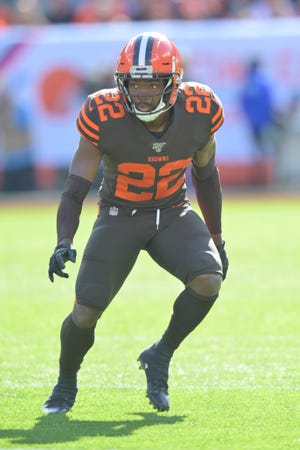 Cleveland Browns strong safety Eric Murray (22) defends during an NFL football game against the Seattle Seahawks, Sunday, Oct. 13, 2019, in Cleveland. The Seahawks won 32-28. (AP Photo/David Richard)