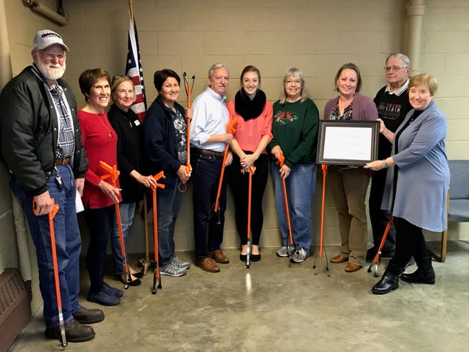 The Keep MuskieLand Beautiful team joins Keep America Beautiful National Trainer Sue Smith upon certification as the newest national affiliate.