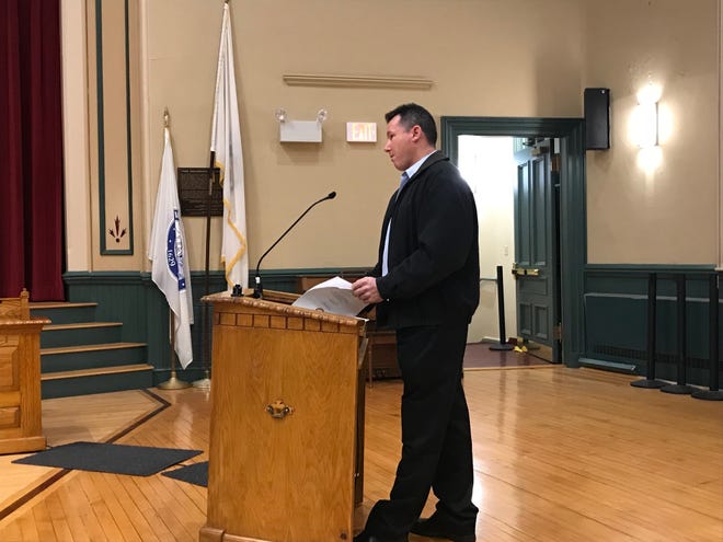 Board of Assessors member David Ricciardelli presents the tax rate analysis to the Board of Selectmen. Wicked local photo / mike gaffney