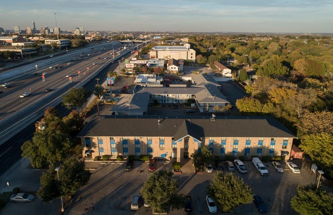 The Rodeway Inn on South Interstate 35, on Tuesday November 19, 2019, could be converted into a homeless shelter. [JAY JANNER/AMERICAN-STATESMAN]