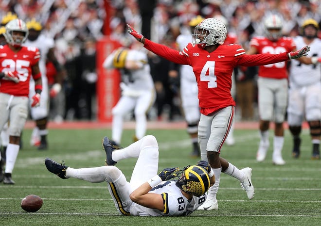 Ohio State safety Jordan Fuller reacts after Michigan tight end Zach Gentry couldn't make a catch during the second half last season in Ohio Stadium, when the Buckeyes embarrassed the Wolverines’ top-rated defense in a 62-39 victory. [File photo]