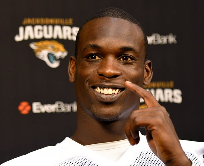 On Monday Oct. 30, 2017 Outside Line Backer Telvin Smith answered questions about his new contract with the Jaguars. The interviews took place in the TV studio in EverBank Field in Jacksonville, FL. (Bob Mack/Florida Times-Union)
