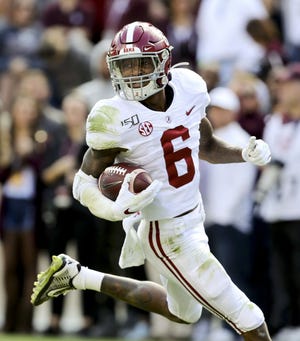 Alabama wide receiver DeVonta Smith (6) cruises into the end zone with a touchdown during the first half at Kyle Field Saturday, Oct. 12, 2019 in College Station, Texas. [Staff Photo/Gary Cosby Jr.]