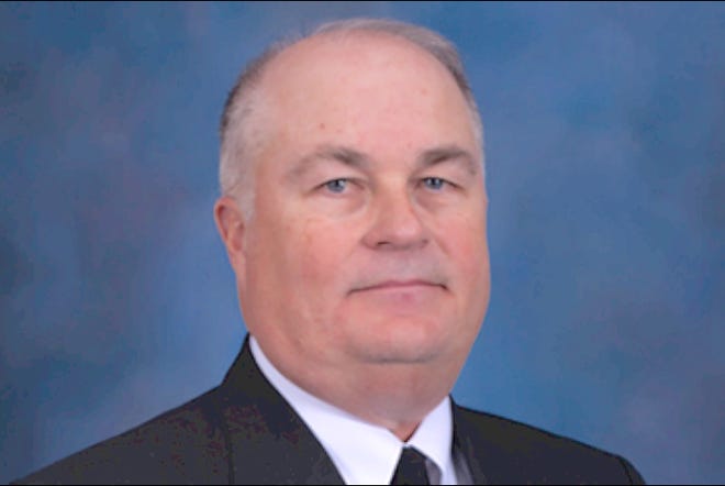 Pastor Steve Ellison