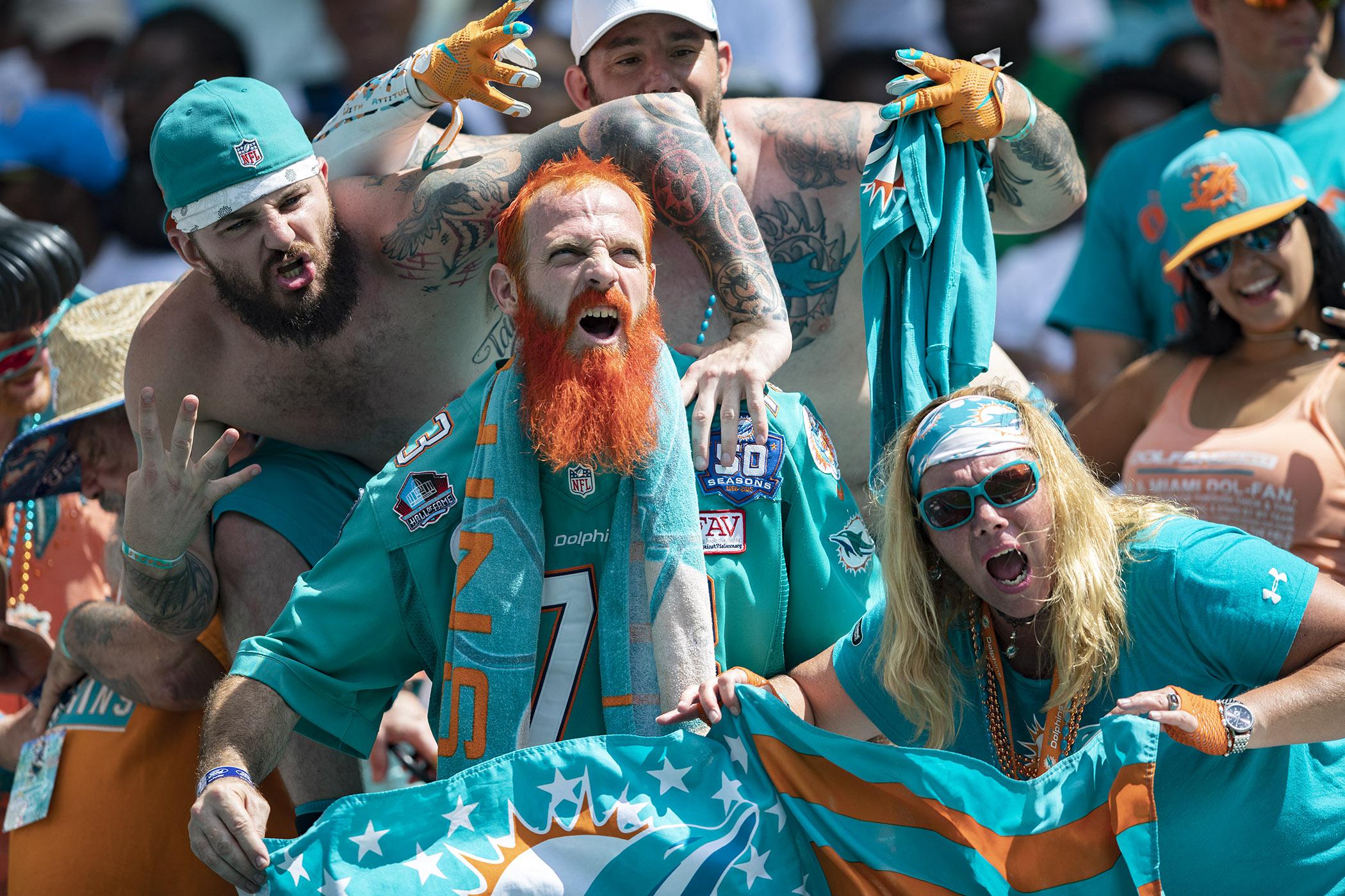Miami Eclectic mix of fill stands at home finale against Cincinnati Bengals