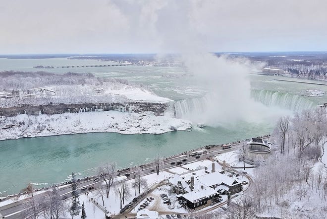 Niagara Falls offers spectacular winter scenery.