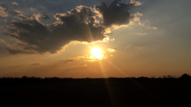 A Kansas sunset. [Courtesy Tami Zitterkopf]