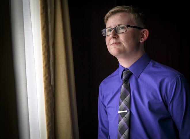 Alex McCray, a transgender student who was at the forefront of a fight for equal access to gender-appropriate facilities at a central Illinois high school, died Jan. 4 in St. Louis.

 [JUSTIN L. FOWLER/THE STATE-JOURNAL REGISTER]