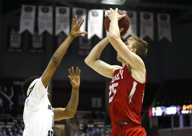Bradley Braves guard Nate Kennell (25) shoots a three-pointer over Missouri State Bears forward Lamont West (15) at JQH Arena in Springfield, Mo. on Wednesday, Jan. 15, 2019. [NATHAN PAPES / SPRINGFIELD (MO.) NEWS-LEADER]