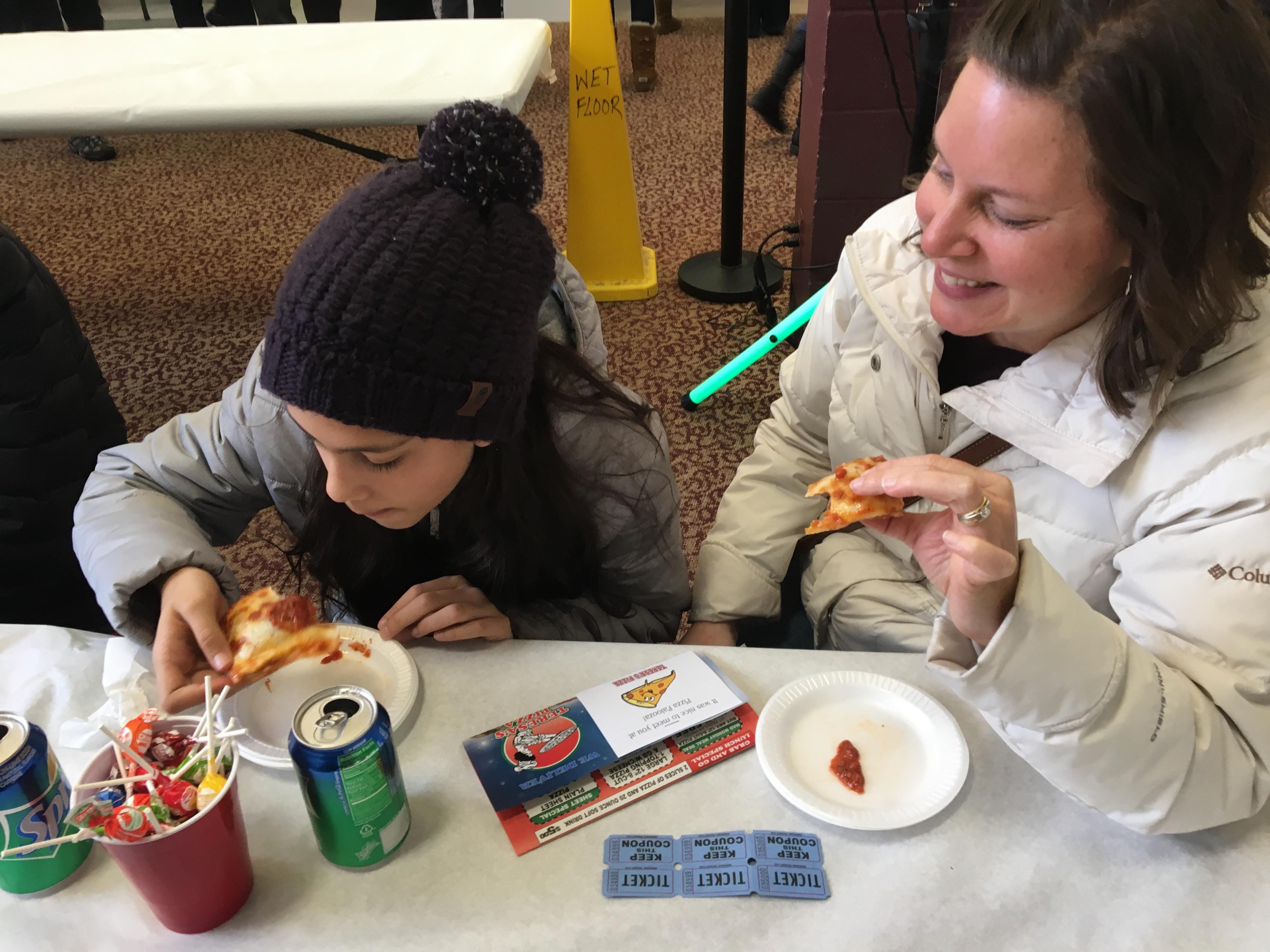 Akron Dish Pizza Palooza returns to Stow Sunday; Ellet eatery closes