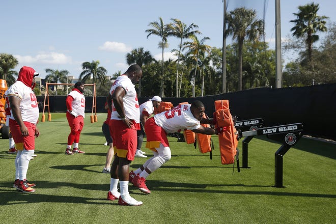 Kansas City Chiefs defensive end Chris Jones (95) runs drills during practice on Wednesday, in Davie, Fla., for Super Bowl 54. [THE ASSOCIATED PRESS]