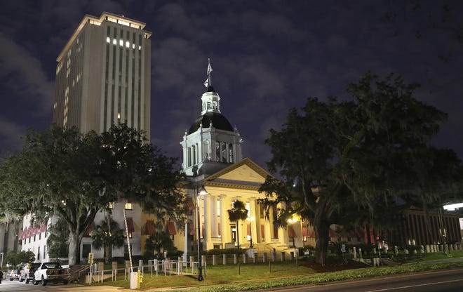 The Old Florida Capitol at the start of the 2020 legislative session. Behind it looms the New Capitol. [AP Photo/Steve Cannon]