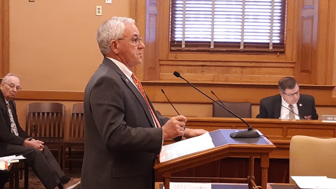 Former House Speaker Mike O'Neal, who works as a lobbyist for the conservative Kansas Policy Institute, said Monday the 2020 Legislature should adopt a bill placing new mandates on school districts when spending state aid targeting students at risk of academic failure. He alleged earmarked state aid was being diverted at the district level. [Tim Carpenter/The Capital-Journal]