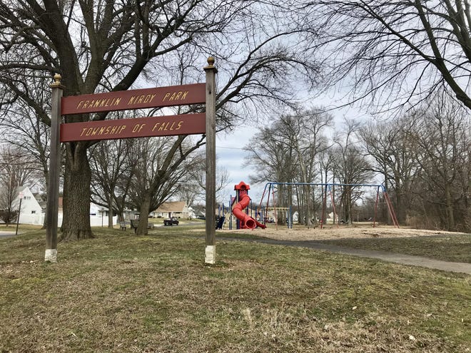 Falls will spend about $100,000 to install new playground equipment at Franklin Kirby Park in the Vermilion Hills of Levittown. [ANTHONY DIMATTIA / STAFF PHOTOJOURNALIST]