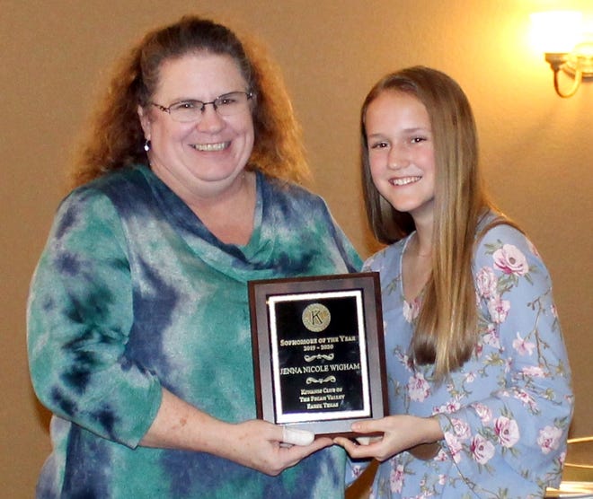 The Pecan Valley Kiwanis Club held its annual Sweetheart & Awards Banquet Feb. 20 at the Brownwood Country Club. Pictured is Jenna Wiggins with the Sophomore of the Year Scholarship, presented by Kate Black. [Photo contributed]