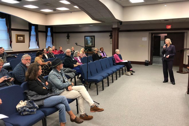 Assistant County Manager Linda Cramer (right) addresses participants at Chatham County's public meeting to discuss a proposed short-term-rental ordinance on Feb. 27. [Nick Robertson/SavannahNow.com]