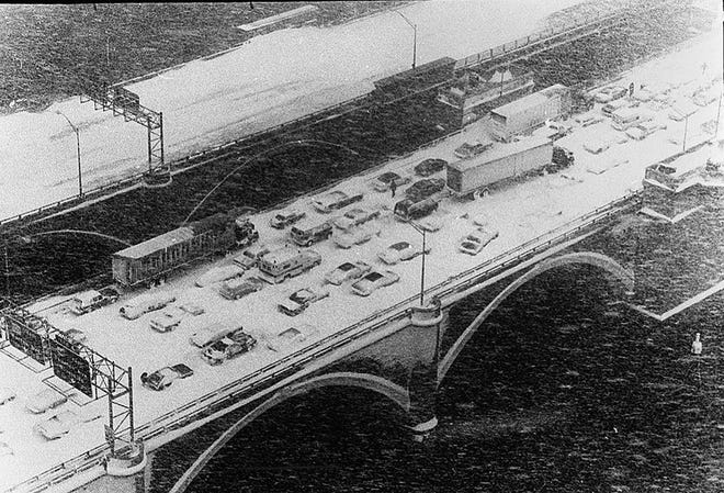 The Blizzard of 1978 brought the whole state to a standstill. Here, cars litter the Washington Bridge, trapping thousands on their way home. [The Providence Journal, file]