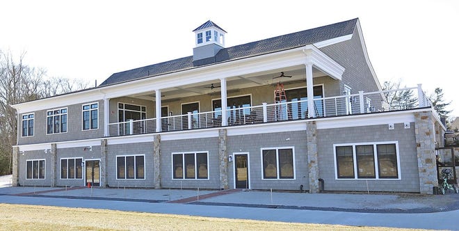 The Weathervane Clubhouse and restaurant in Weymouth. (Greg Derr/The Patriot Ledger)