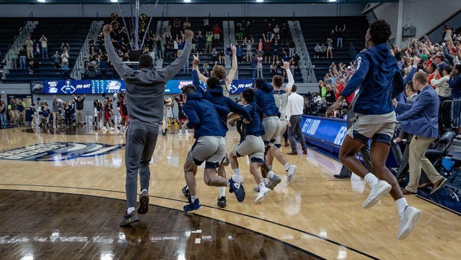 The Georgia Southern men’s basketball team had reason to celebrate Monday night in Statesboro with a dramatic 82-81 victory over Louisiana that sends the Eagles to the Sun Belt Tournament quarterfinals on Wednesday at Georgia State in Atlanta. [AJ HENDERSON/GEORGIA SOUTHERN ATHLETICS]