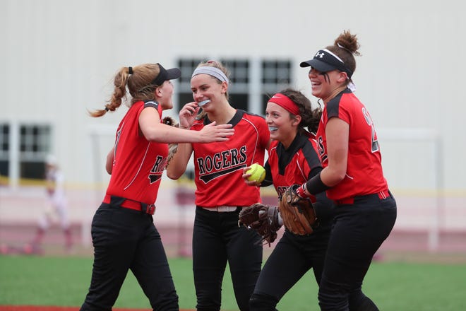 The spring sports season for high schools will begin one week later than the orginal start time of March 16, the Rhode Interscholastic League announced Friday. [LOUIS WALKER III PHOTO]