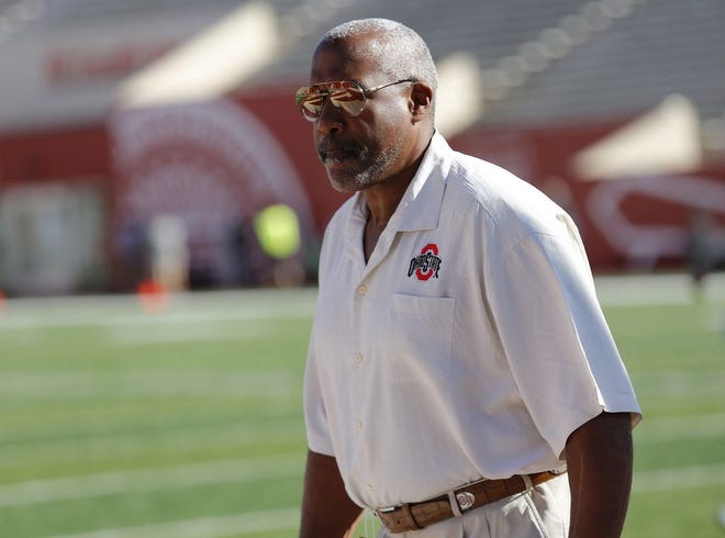 Ohio State athletic director Gene Smith said he had come to the opinion on Monday that the basketball tournaments should be scrapped. [Adam Cairns/Dispatch]