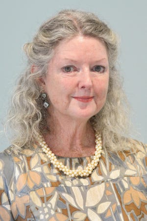 Barbara Peters Smith