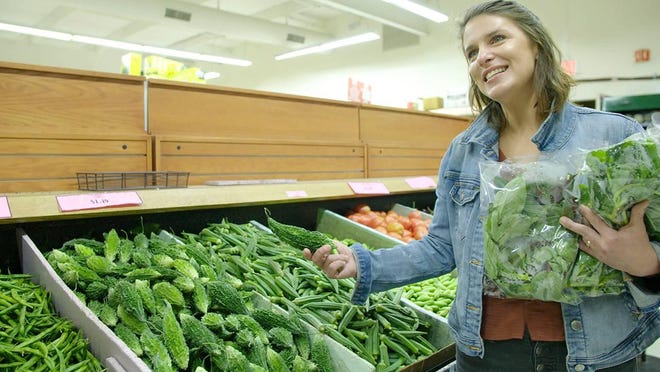 North Carolina-based chef Vivian Howard launches her new PBS series “Somewhere South“ at 9 p.m. March 27. [PBS PHOTO]