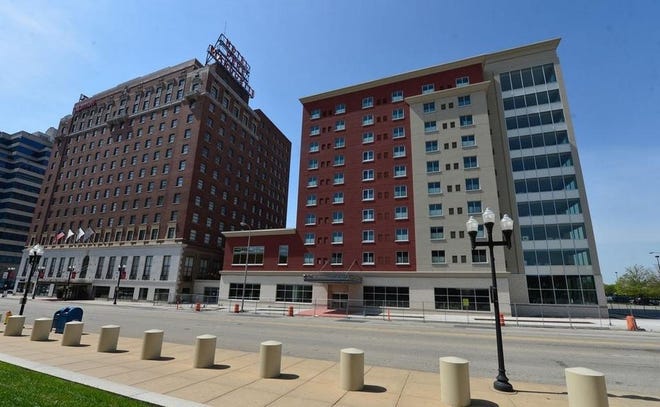 The Courtyward by Marriott Peoria Downtown, right, adjoins the Peoria Marriott Pere Marquette. [FRED ZWICKY/JOURNAL STAR]