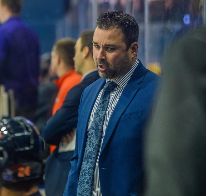 Utica College’s impressive season led to coach Gary Heenan being named the US College Hockey Online’s NCAA Division III Coach of the Year on Tuesday. [Photo courtesty of Lindsay Mogle / Utica Comets]