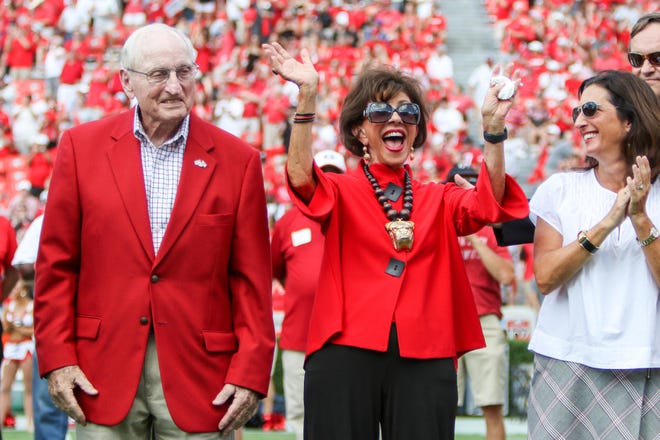 Vince and Barbara Dooley during the field dedication before the Bulldogs' game against the Murray State Racers on Dooley Field at Sanford Stadium in Athens, Ga., on Sat., Sept. 7, 2019. [Chamberlain Smith/University of Georgia]