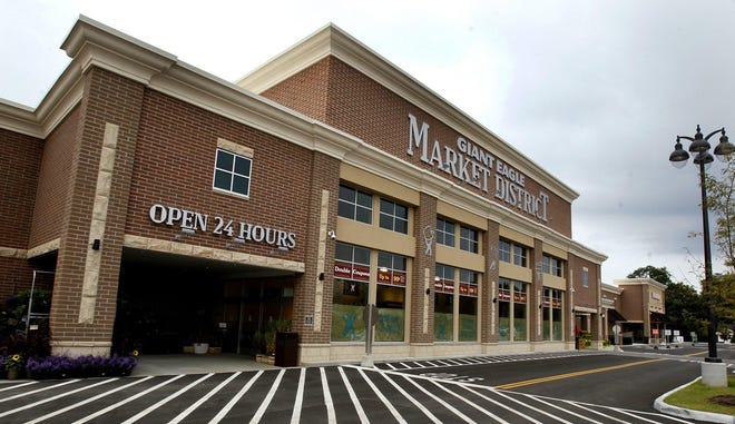 Giant Eagle has launched an online list where shoppers can track confirmed COVID-19 cases by store. [Beacon Journal file photo]