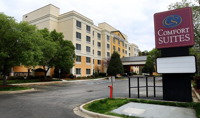 The Comfort Suites Hotel on Remount Road in Gastonia. Hotels have seen a decline in bookings due to COVID-19 outbreak. [JOHN CLARK/THE GASTON GAZETTE]