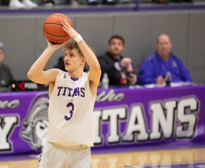 Wells averaged 18.2 points per game, leading Triway to its second district title in three seasons. The Titans didn't get to finish their postseason due to COVID-19.