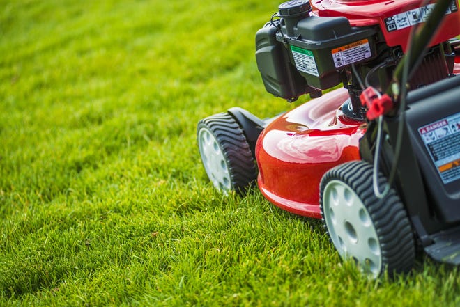 Residents living within Mojave Desert Air Quality Management District boundaries are eligible to participate in the agency’s Lawn & Garden Equipment Exchange by trading in working, gas-powered equipment for zero-emission, battery-powered equivalents. [METRO]