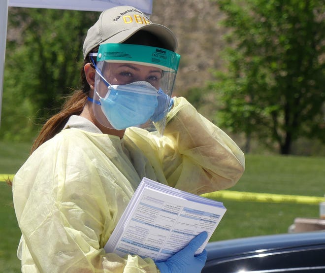 San Bernardino County health officials were expected to test 570 county residents for COVID-19 during the drive-thru event on Thursday, April 30, 2020, at Civic Center Park in Apple Valley. [RENE RAY DE LA CRUZ/DAILY PRESS]