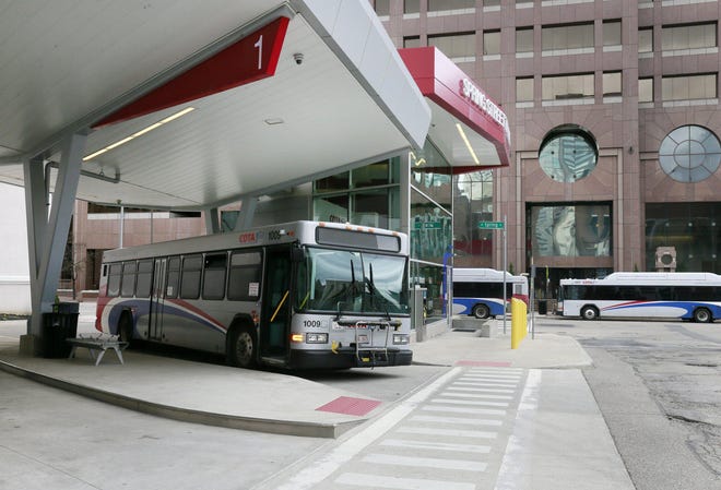 COTA is expanding service times for a few lines in anticipation of more early-morning ridership. [Barbara J. Perenic/Dispatch]