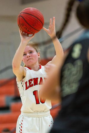 Lenape Regan King puts one up for three at Lenape High School, on Tuesday, March 3, 2020. [DAVE HERNANDEZ / PHOTOJOURNALIST]