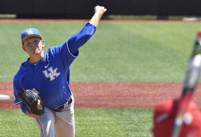 Former Kentucky hurler Zack Thompson (14) pitches in to the Louisville side during the NCAA super regionals on Friday, Jun. 9, 2017, at Jim Patterson Stadium in Louisville, Ky. [AP Photo/Timothy D. Easley]