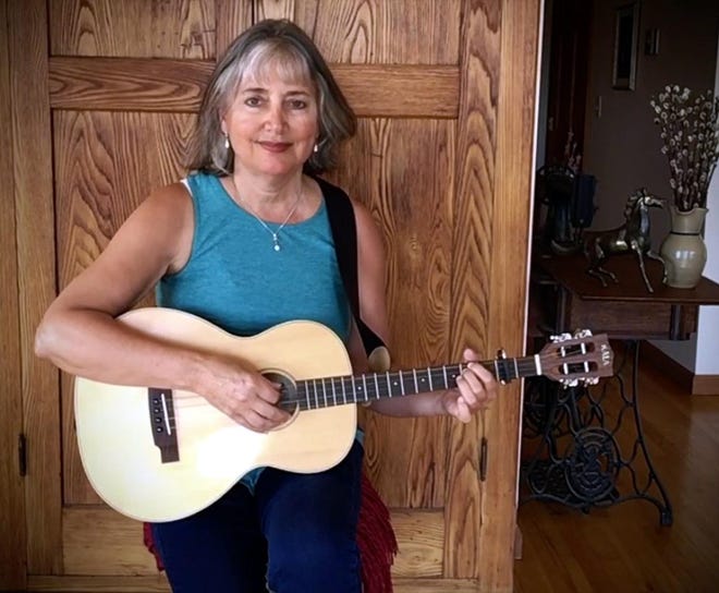 Folk singer/songwriter Reyna Stagnaro has spent eight weeks recording her own solo performance videos from home to comfort and entertain during social isolation. Her videos can be seen and heard at youtube.com/ReynaStagnaroSongs. [COURTESY REYNA STAGNARO]