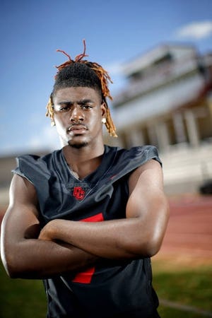 Del City wide receivr/defensive back Sherrod Davis is being recruited by New Mexico, Central Oklahoma, East Central and other schools. [Bryan Terry/The Oklahoman]