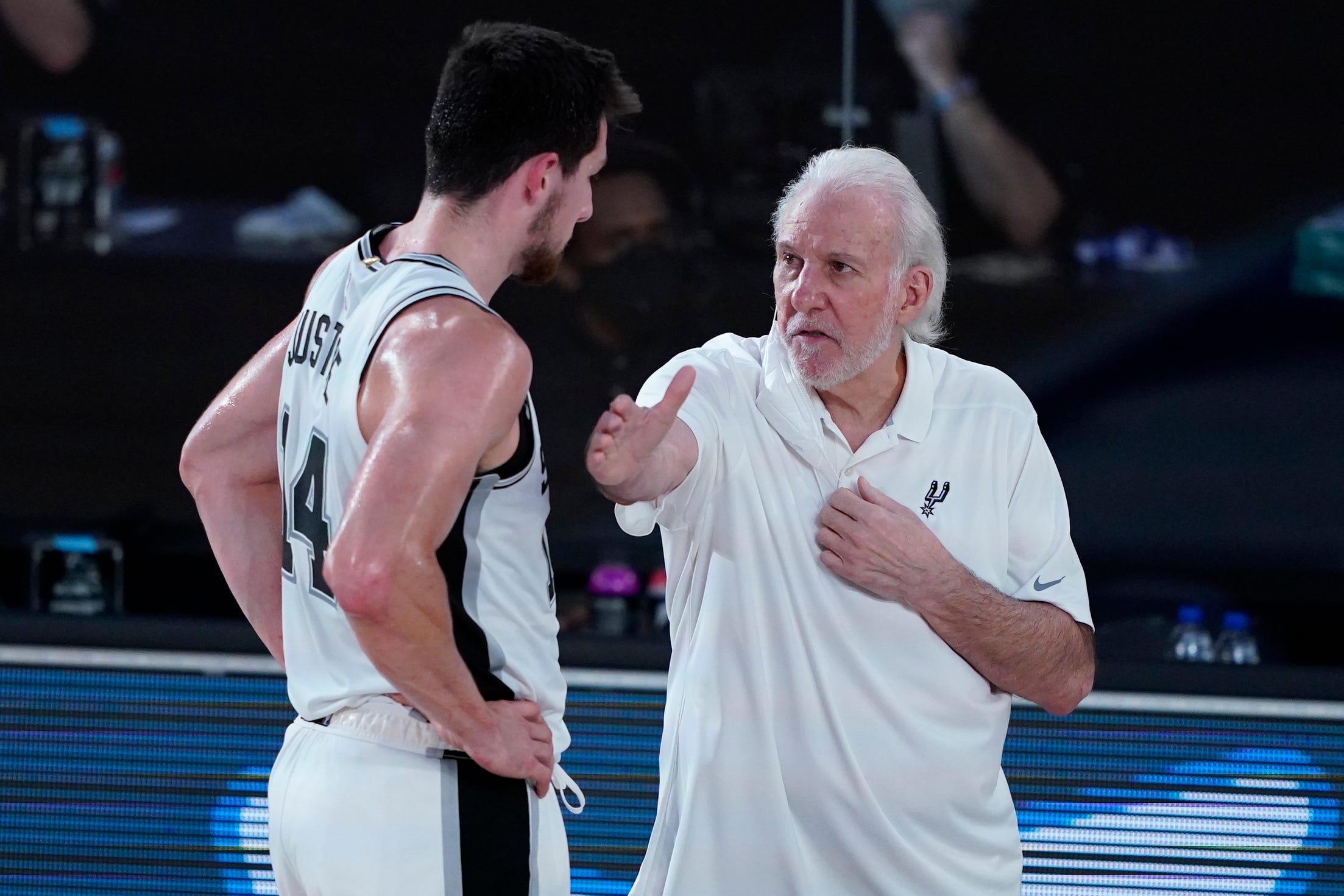 Gregg Popovich becomes oldest NBA coach ever Gregg Popovich becomes oldest NBA coach ever