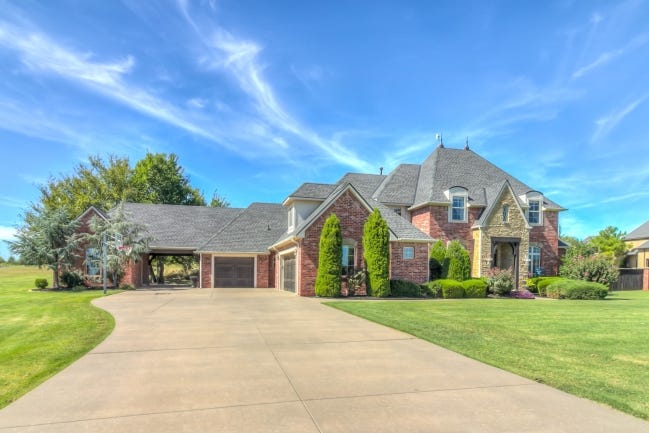 The Listing of the Week is at 18011 Carlton Drive, Edmond. [PHOTO PROVIDED]