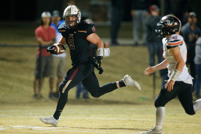 Cashion's Caden Harrell runs to the end zone for a touchdown during a high school football game between Cashion and Crescent in Cashion, Okla., Friday, Nov. 6, 2020. [Bryan Terry/The Oklahoman]