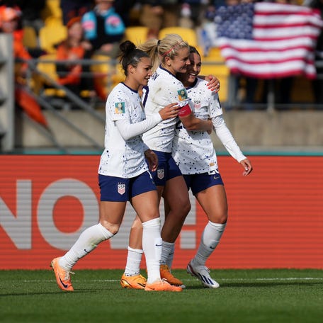 United States midfielder Lindsey Horan celebrates her second-half goal against the Netherlands with teammates.