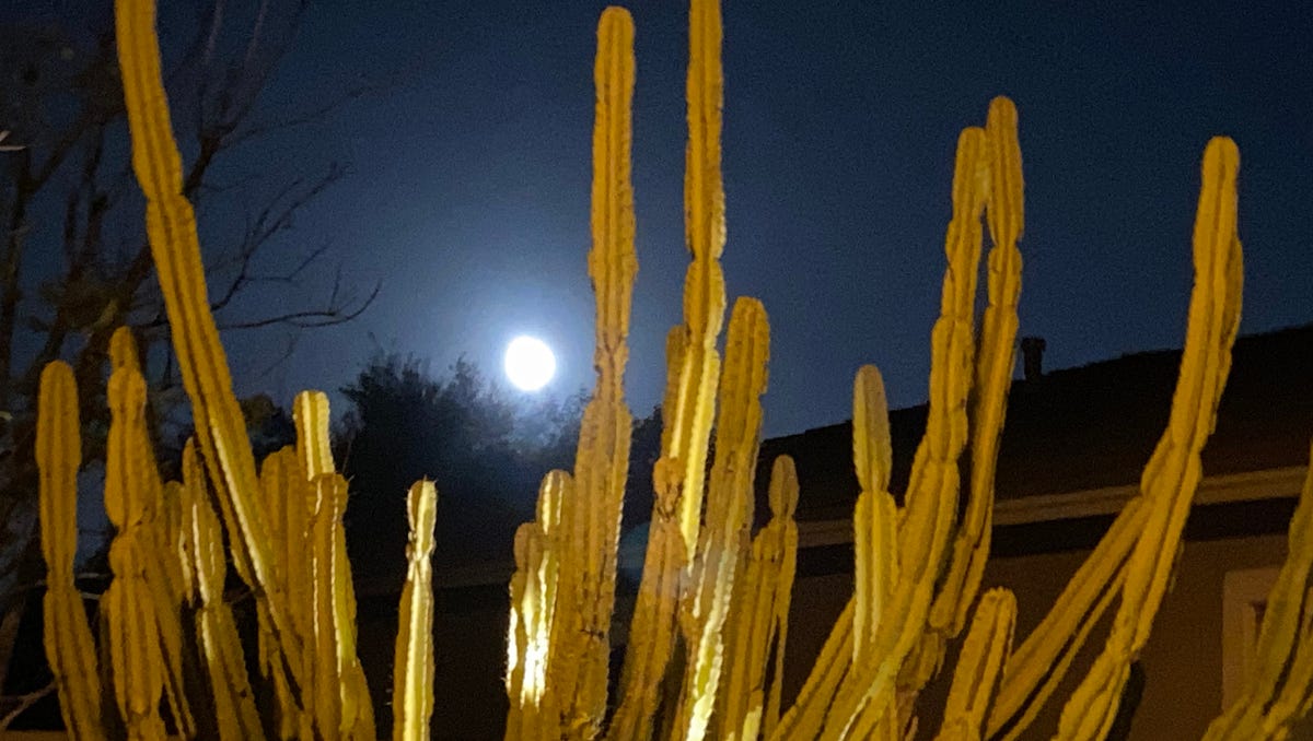 Photos of full moons, lunar eclipses, blood moons in Arizona and more – The Arizona Republic