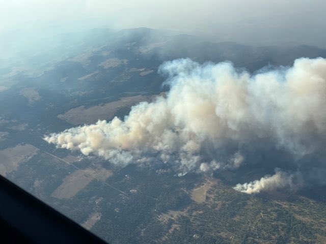 The Oregon Road Fire near Elk, Washington, burned more than 3,000 acres and was threatening more than 150 homes early Saturday, the Washington State Department of Natural Resources said.
