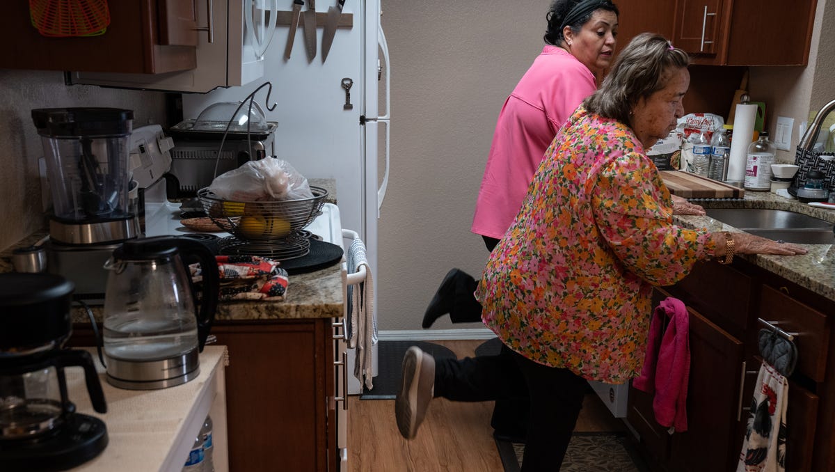In Arizona, an aging population but who will provide care? Immigrants will play a big role