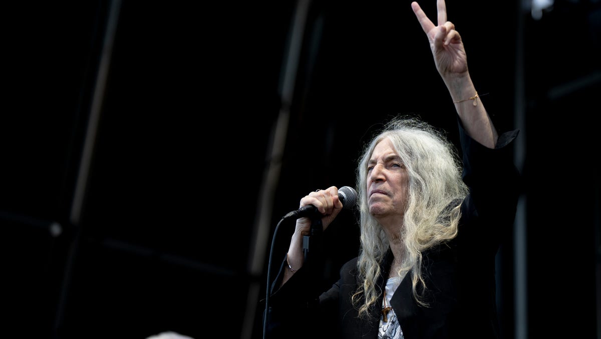 Taylor Swift name drops Patti Smith and Dylan Thomas on the song.  this is the reason