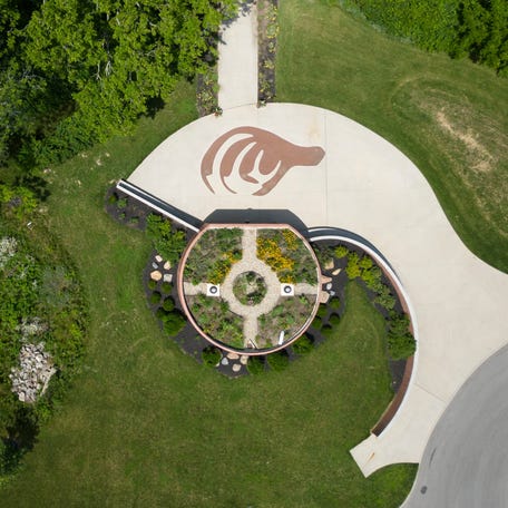 A Hopewell hawk‚ Äôs claw effigy can be seen at the entrance to Ferris-Wright Park in Dublin, Ohio.